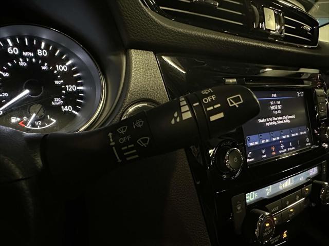 Photo of 2022 Gun Metallic Nissan Rogue Sport