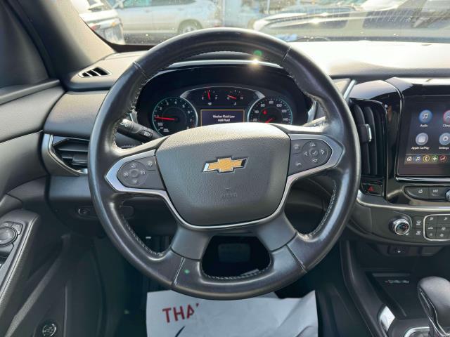 Photo of 2022 Northsky Blue Metallic Chevrolet Traverse