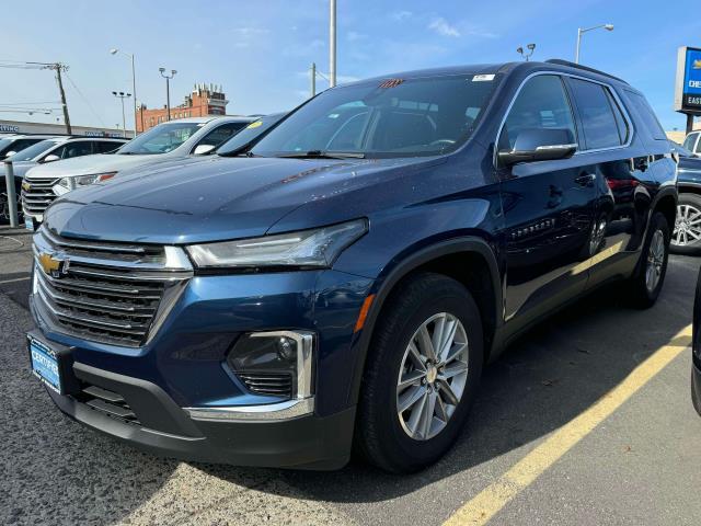 Photo of 2022 Northsky Blue Metallic Chevrolet Traverse