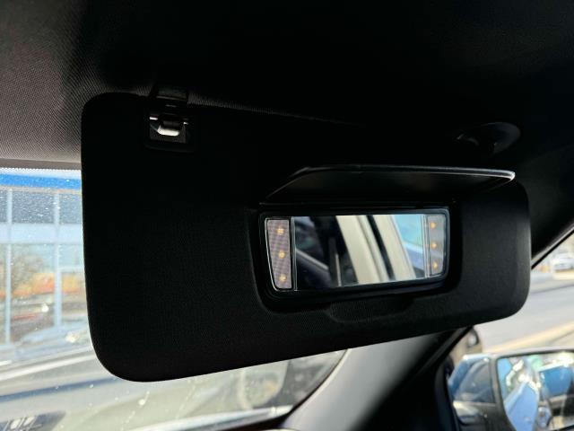 Photo of 2022 Northsky Blue Metallic Chevrolet Traverse