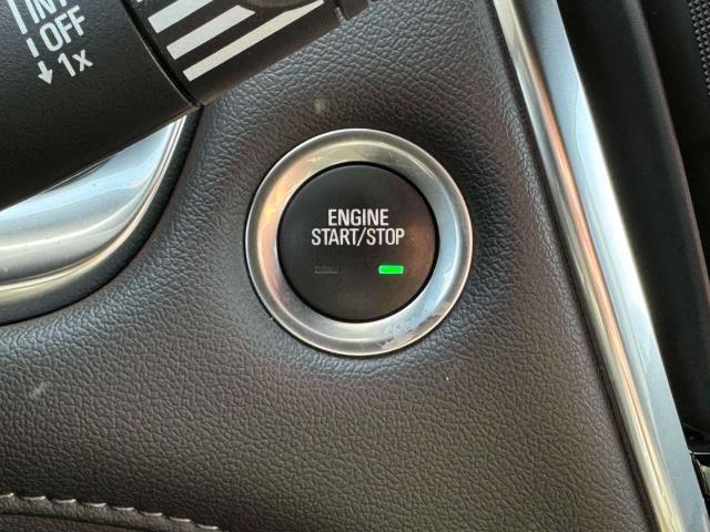 Photo of 2022 Northsky Blue Metallic Chevrolet Traverse