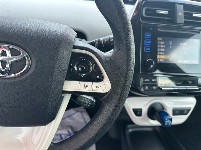 Photo of 2017 Seaglass Toyota Prius