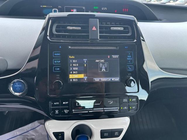 Photo of 2017 Seaglass Toyota Prius