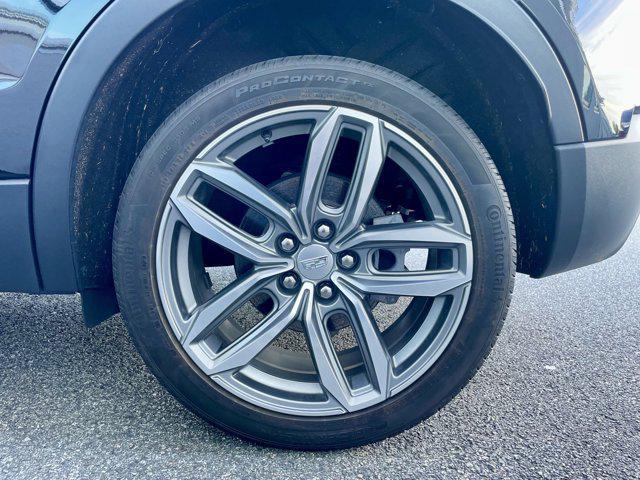 Photo of 2020 Stellar Black Metallic Cadillac XT4