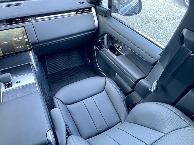 Photo of 2025 Carpathian Grey Premium Metallic Land Rover Range Rover