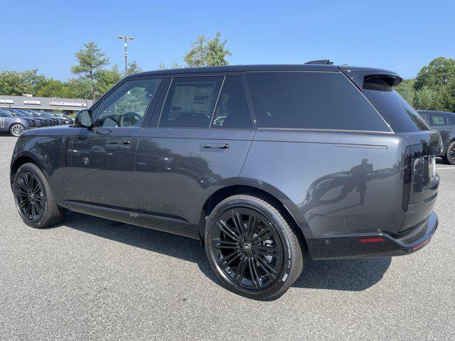 Photo of 2025 Carpathian Grey Premium Metallic Land Rover Range Rover