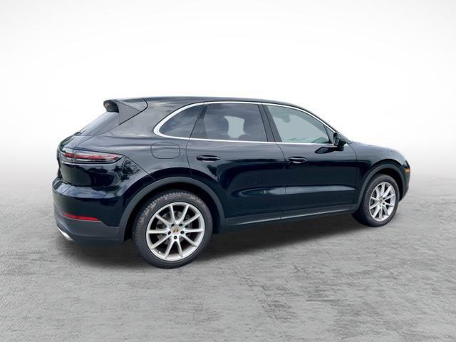 Photo of 2023 Black Porsche Cayenne