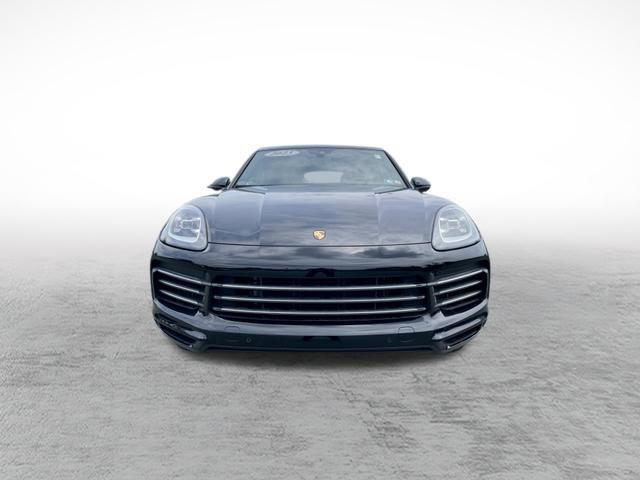 Photo of 2023 Black Porsche Cayenne