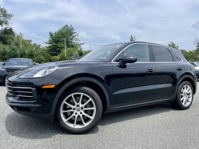 Photo of 2023 Black Porsche Cayenne
