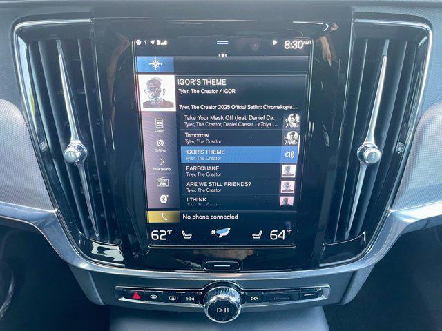 Photo of 2021 Onyx Black Metallic Volvo S90