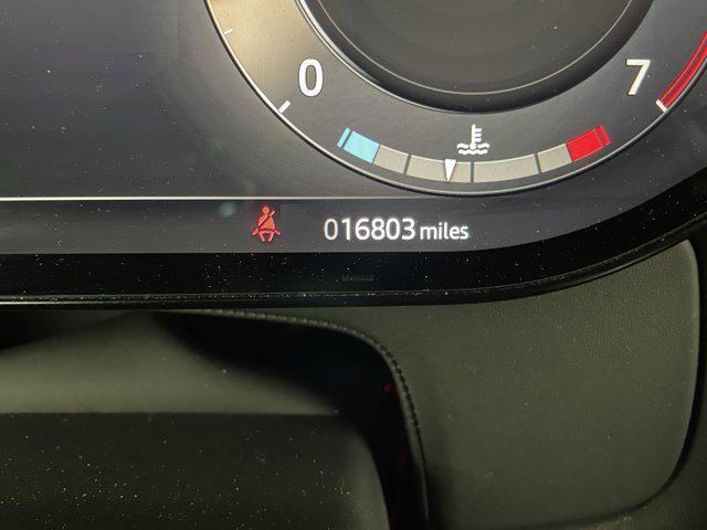 Photo of 2023 Santorini Black Metallic Land Rover Range Rover