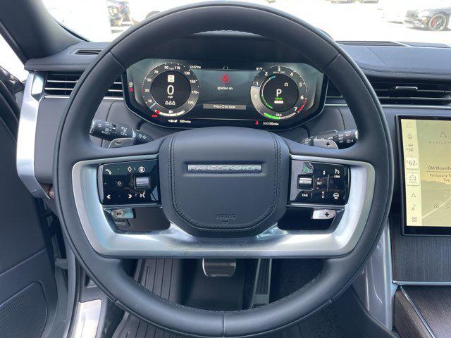 Photo of 2025 Fuji White Land Rover Range Rover