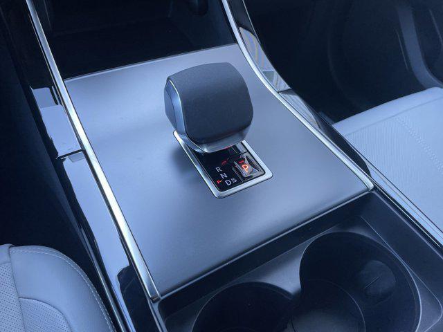 Photo of 2026 Fuji White Land Rover Range Rover Velar