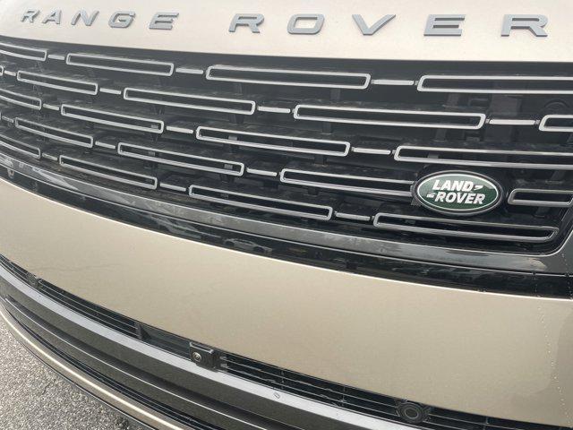 Photo of 2025 Batumi Gold Land Rover Range Rover