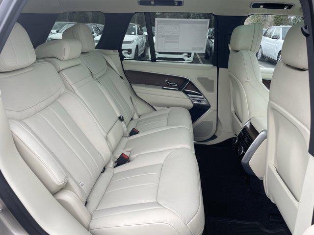 Photo of 2025 Batumi Gold Land Rover Range Rover