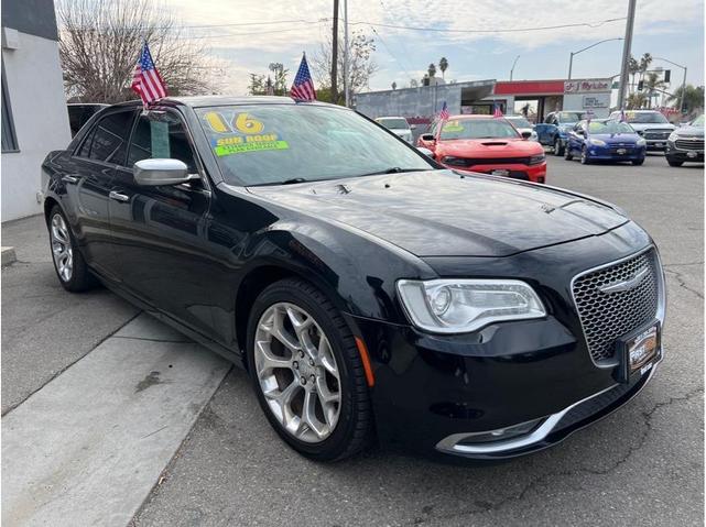 Photo of 2016 Black Chrysler 300C