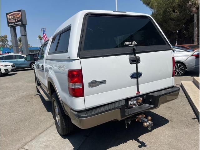 Photo of 2005 White Ford F-150