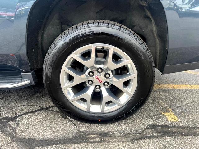 Photo of 2020 Blue GMC Yukon