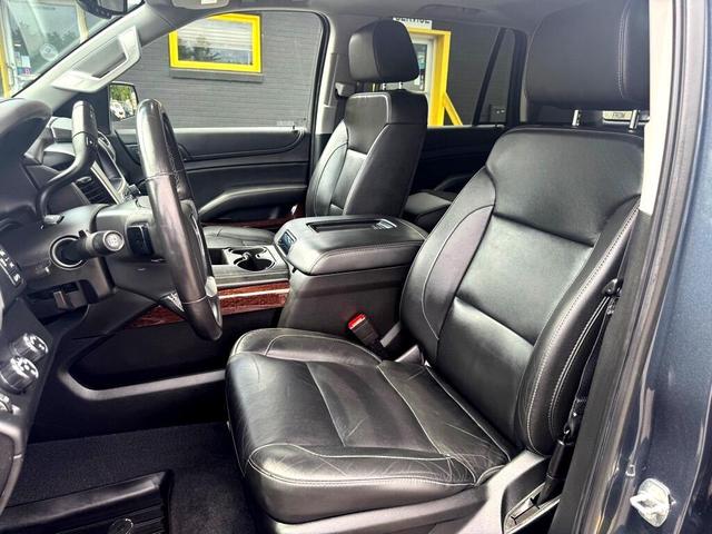Photo of 2020 Blue GMC Yukon