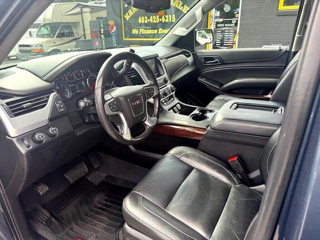 Photo of 2020 Blue GMC Yukon