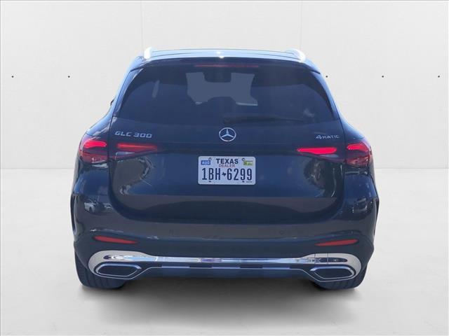 Photo of 2025 Silver/Gray Mercedes-Benz GLC 300
