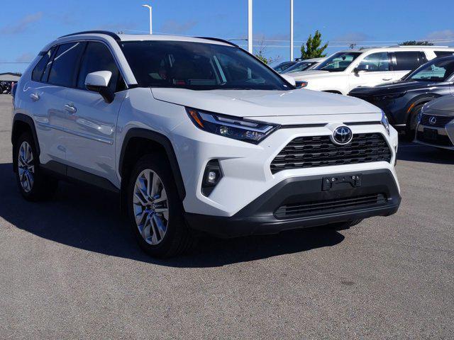 Photo of 2024 Wind Chill Pearl Toyota RAV4