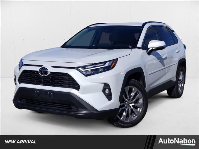 Photo of 2024 Wind Chill Pearl Toyota RAV4