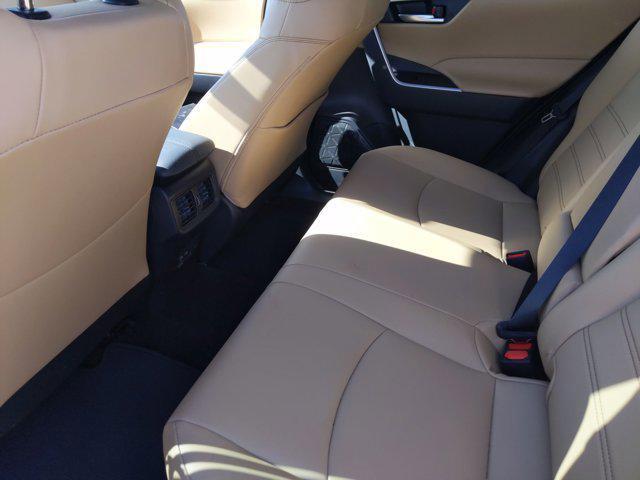 Photo of 2024 Wind Chill Pearl Toyota RAV4