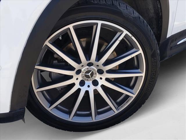 Photo of 2021 Polar White Mercedes-Benz GLB 250