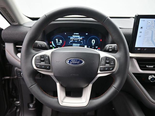 Photo of 2025 Gray Metallic Ford Explorer