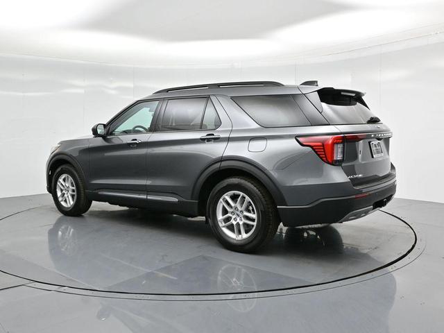 Photo of 2025 Gray Metallic Ford Explorer