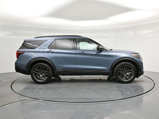 Photo of 2025 Vapor Blue Ford Explorer
