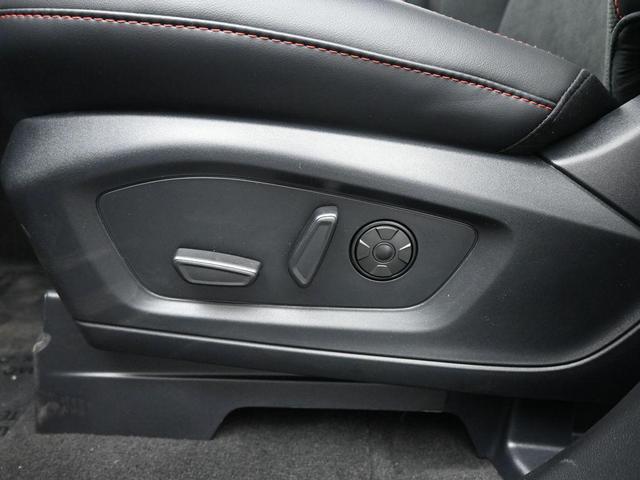 Photo of 2025 Vapor Blue Ford Explorer