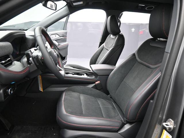 Photo of 2025 Gray Metallic Ford Explorer