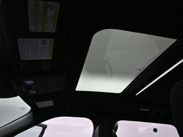 Photo of 2025 Gray Metallic Ford Explorer