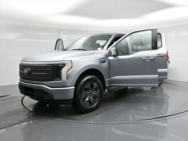 Photo of 2025 Silver Metallic Ford F-150 Lightning
