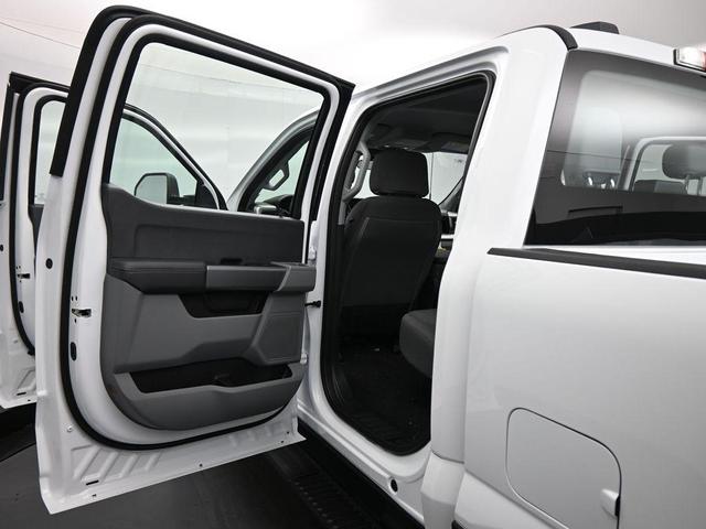 Photo of 2025 Oxford White Ford F-250
