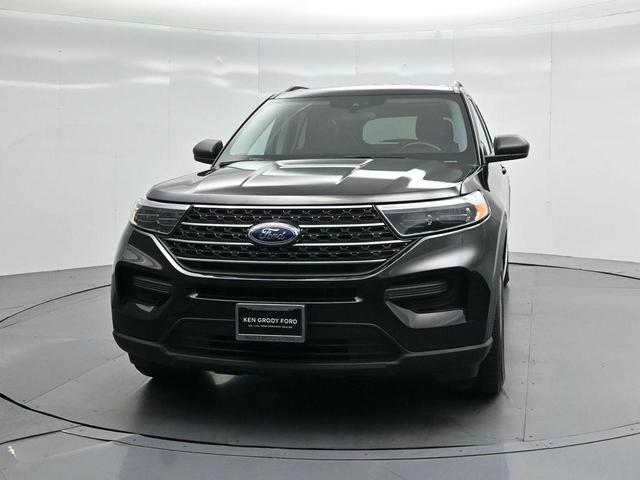 Photo of 2023 Agate Black Metallic Ford Explorer