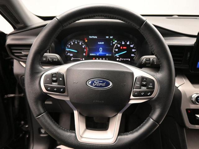Photo of 2023 Agate Black Metallic Ford Explorer