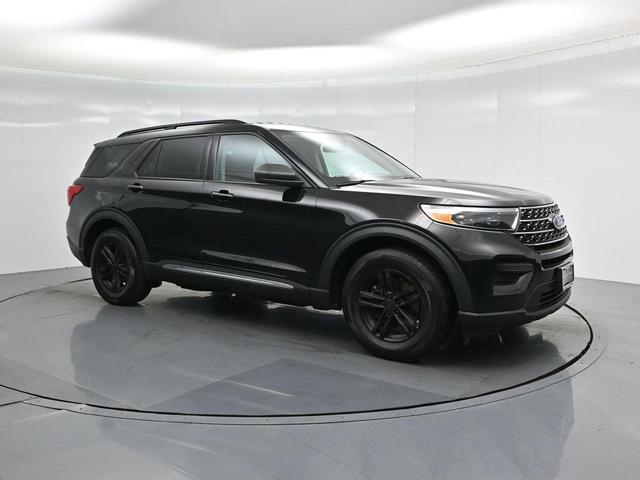 Photo of 2023 Agate Black Metallic Ford Explorer