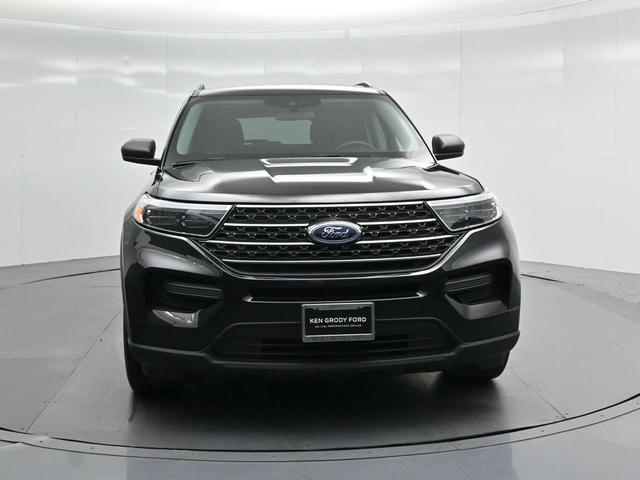 Photo of 2023 Agate Black Metallic Ford Explorer