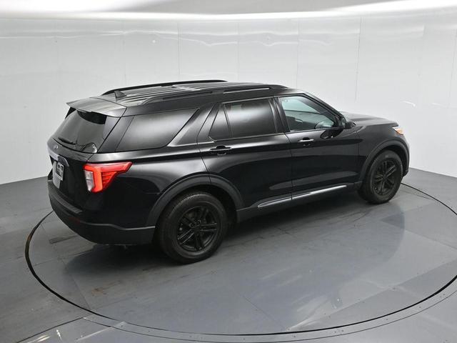 Photo of 2023 Agate Black Metallic Ford Explorer