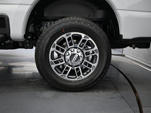 Photo of 2025 Avalanche Ford F-250