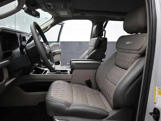Photo of 2025 Avalanche Ford F-250