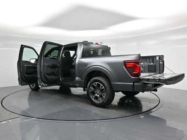 Photo of 2025 Gray Metallic Ford F-150