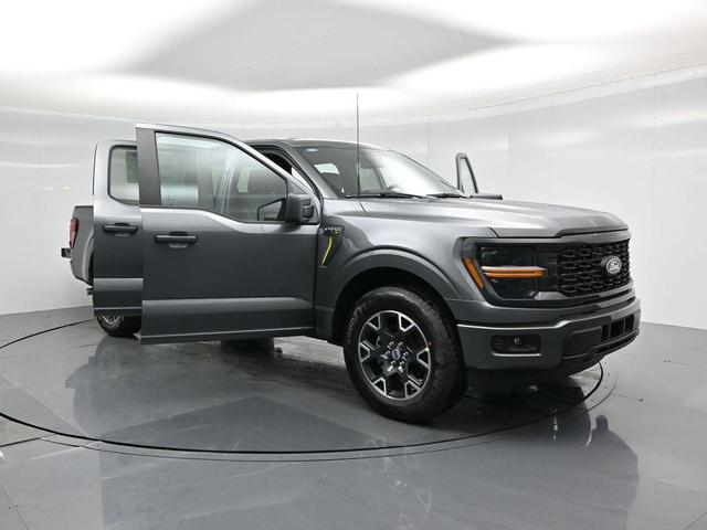 Photo of 2025 Gray Metallic Ford F-150