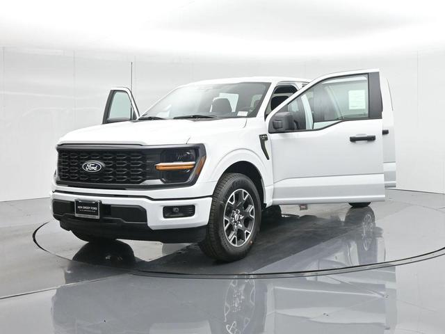 Photo of 2025 White Ford F-150