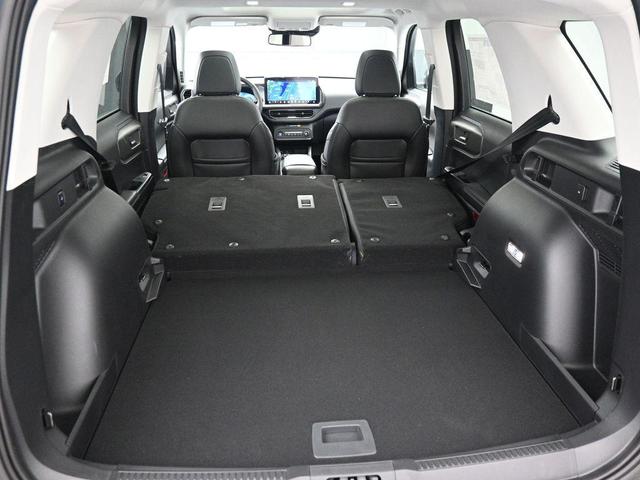Photo of 2025 Azure Gray Metallic Ford Bronco Sport