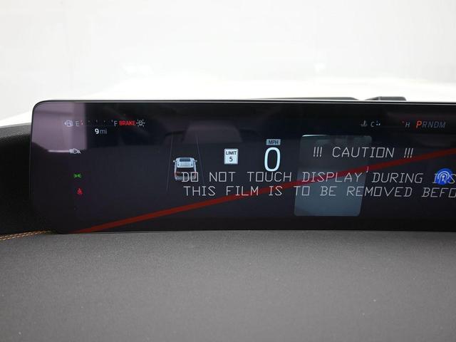 Photo of 2025 White Ford Expedition