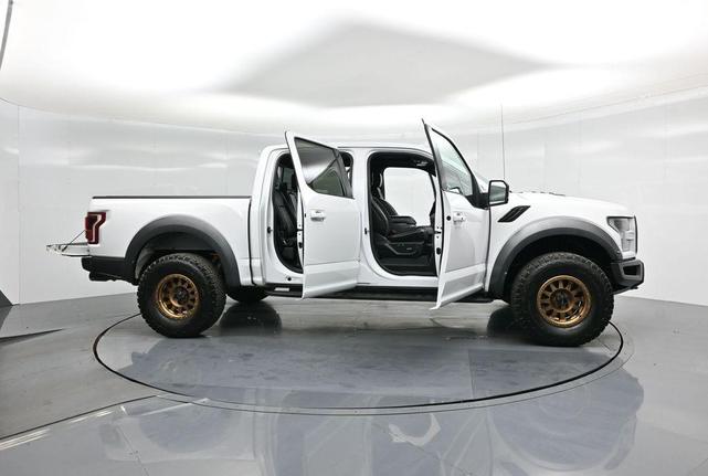 Photo of 2019 Oxford White Ford F-150